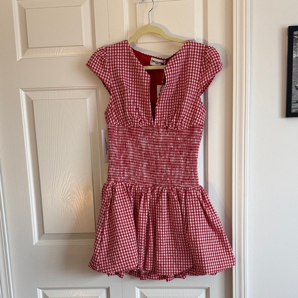 Princess Polly Dresses & Skirts - NWT Size 8 Princess Polly ladybug Red Gingham Dress